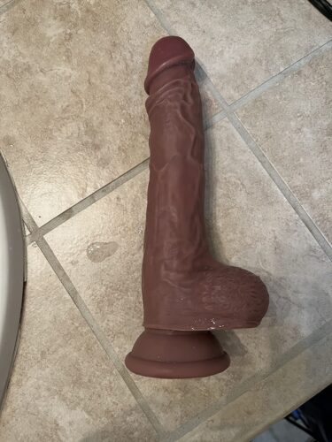 8.7 Inch Realistic Vibration Black Huge Dildo photo review